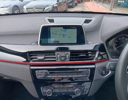 BMW X1 SDRIVE20I SPORT 20