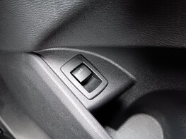 BMW X1 SDRIVE20I SPORT 48