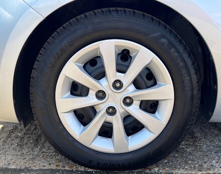 Kia Rio 1 AIR 13