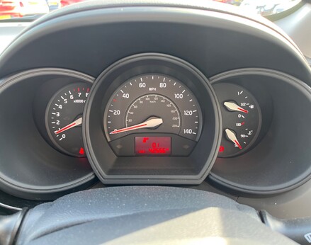Kia Rio 1 AIR 19