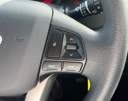 Kia Rio 1 AIR 33