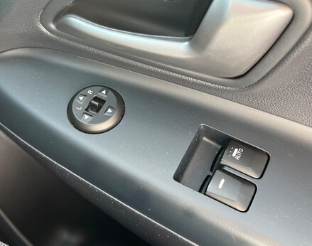 Kia Rio 1 AIR 37