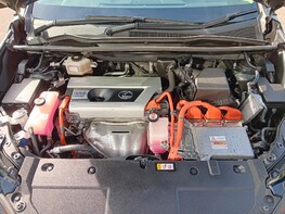 Lexus NX 300H 7