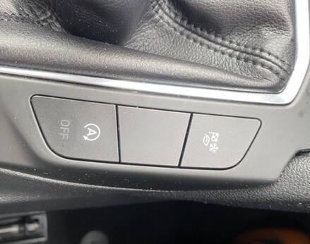 Ford Kuga TITANIUM ECOBLUE 32