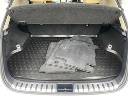 Lexus NX 300H PREMIER 67