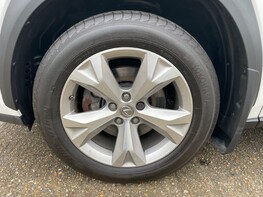 Lexus NX 300H PREMIER 14