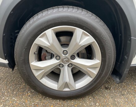 Lexus NX 300H PREMIER 14