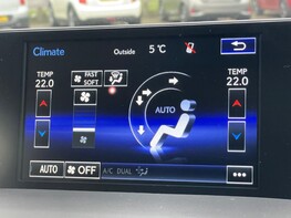 Lexus NX 300H PREMIER 29
