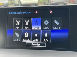 Lexus NX 300H PREMIER 28