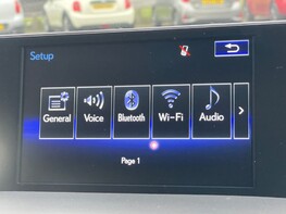 Lexus NX 300H PREMIER 30