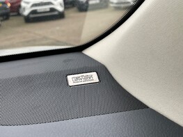 Lexus NX 300H PREMIER 59