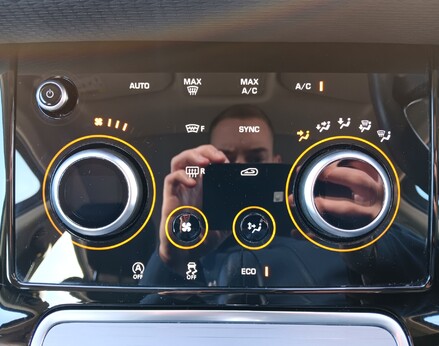 Land Rover Range Rover Evoque STANDARD 37