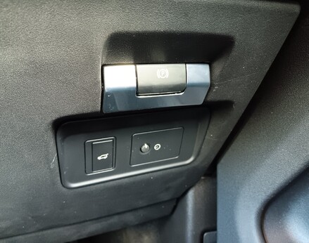 Land Rover Range Rover Evoque STANDARD 47