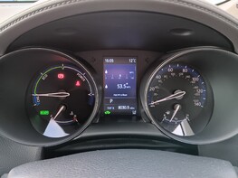 Toyota C-HR ORANGE EDITION 19