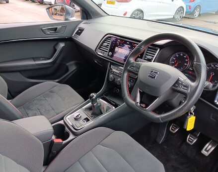 SEAT Ateca TSI EVO FR 16