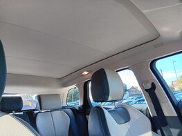 Land Rover Range Rover Evoque SI4 HSE DYNAMIC 47