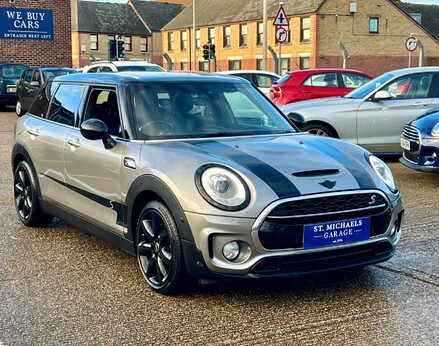 Mini Clubman COOPER S 4