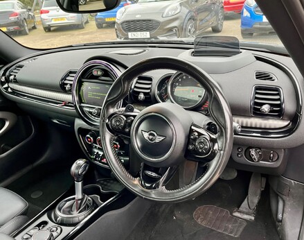 Mini Clubman COOPER S 17