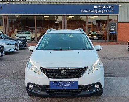 Peugeot 2008 PURETECH ACTIVE 5