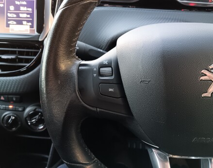 Peugeot 2008 PURETECH ACTIVE 32