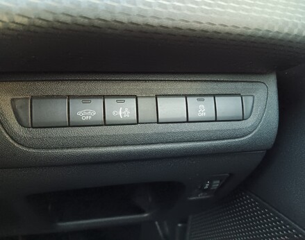 Peugeot 2008 PURETECH ACTIVE 37
