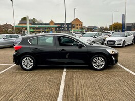 Ford Focus TITANIUM TDCI 10