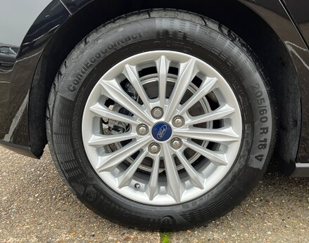 Ford Focus TITANIUM TDCI 15