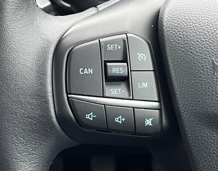 Ford Focus TITANIUM TDCI 46
