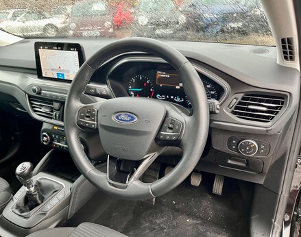 Ford Focus TITANIUM TDCI 17