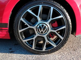 Volkswagen Up GTI 12