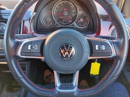 Volkswagen Up GTI 18