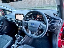 Ford Fiesta TITANIUM X 17