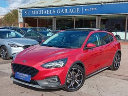 Ford Focus X EDITION MHEV 1