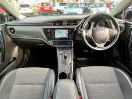 Toyota Auris VVT-I EXCEL TOURING SPORTS TSS 2