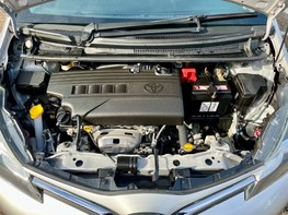 Toyota Yaris VVT-I ICON M-DRIVE S 7