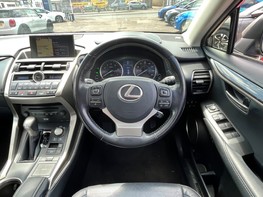 Lexus NX 300H PREMIER 19