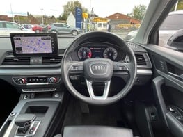 Audi Q5 TDI QUATTRO SPORT 18
