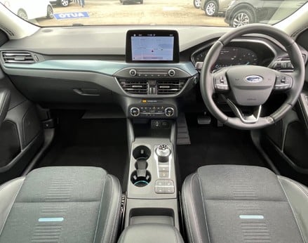 Ford Focus ACTIVE X 2