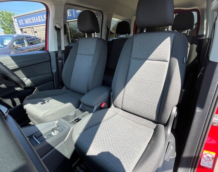 Ford Tourneo Connect TITANIUM ECOBLUE 57