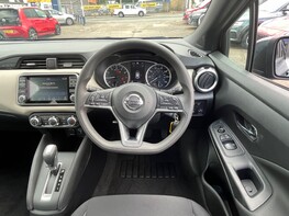 Nissan Micra IG-T ACENTA XTRONIC 18