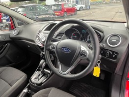 Ford Fiesta TITANIUM 17