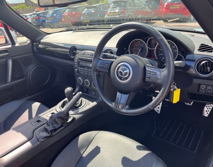 Mazda MX-5 I ROADSTER SPORT TECH 21