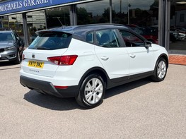 SEAT Arona TSI SE TECHNOLOGY DSG 8