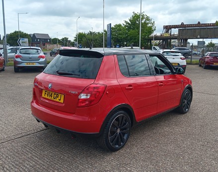 Skoda Fabia MONTE CARLO TSI 8