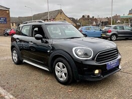 Mini Countryman COOPER 4