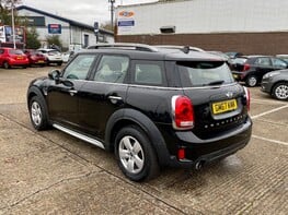 Mini Countryman COOPER 8