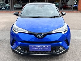 Toyota C-HR DYNAMIC 5