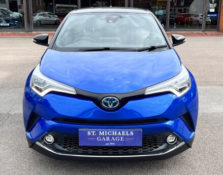 Toyota C-HR DYNAMIC 5