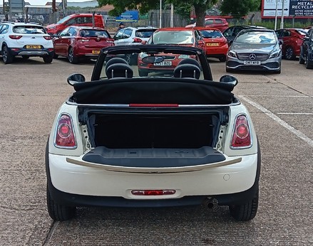 Mini Convertible ONE 52