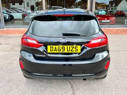 Ford Fiesta TITANIUM 6